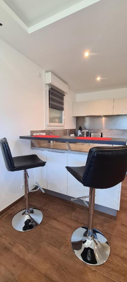 Le Cocon du Léman 4 Étoiles Netflix&Mini-Bar&Parking Privé&Balcon Apartamento Viry  Exterior foto